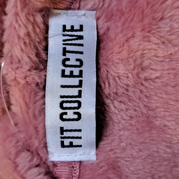 Fit Collective Pink Fuzzy Zip Up Hooded Jacket. Size Large NWT - Picture 7 of 11